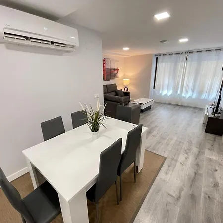 アパート Dau Centro Free Parking Ii