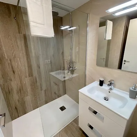 Dau Centro Free Parking Ii Apartment